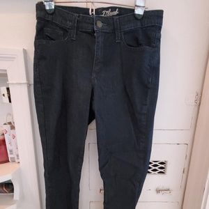 Universal Thread Dark Straight Fit Jean